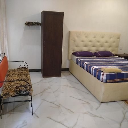 Living Home Negombo Habitación foto